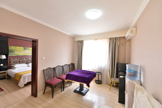 北京玖玖源假日酒店（当代商城鼎城店）-官方