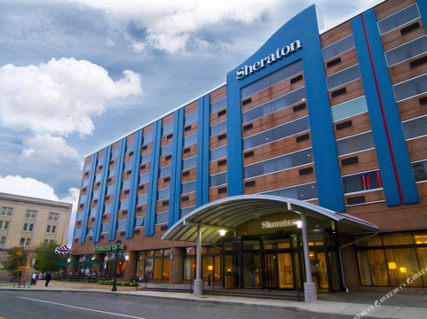 尼亚加拉瀑布喜来登酒店