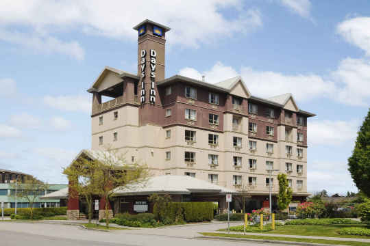 温德姆华机场戴斯酒店-官方