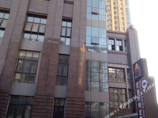 新乡艾米时尚酒店