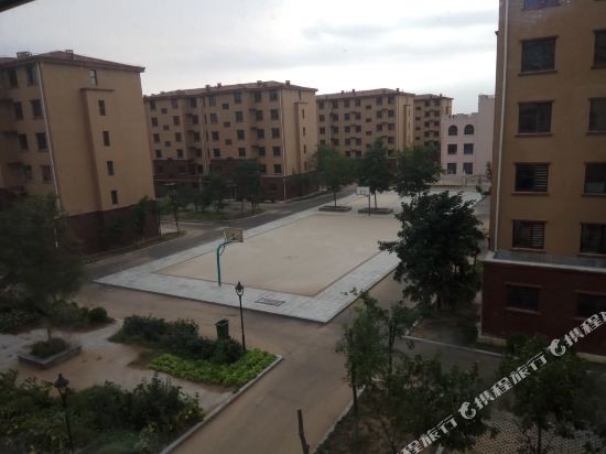 走过的路酒店式公寓(盘锦鹤吉街店)