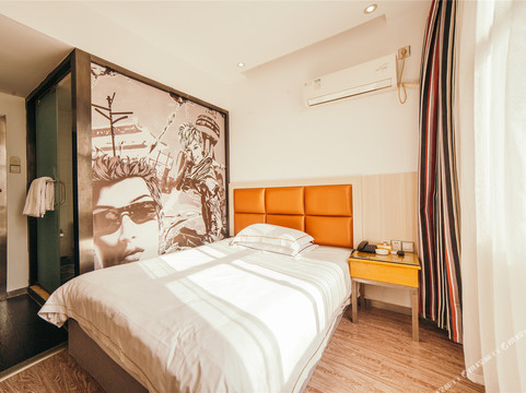 常德亚米连锁酒店武陵阁店