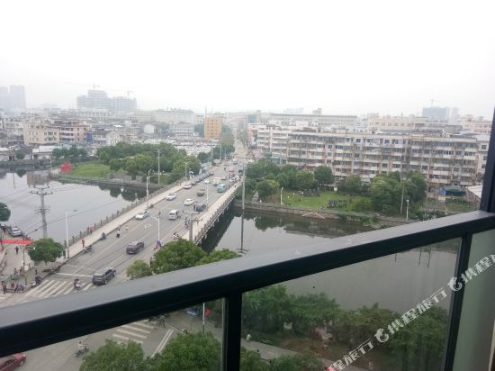 温州Tony龙华公寓