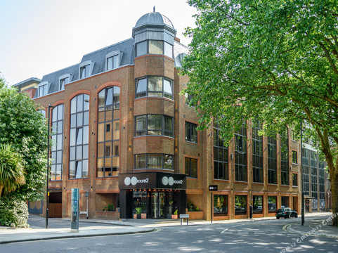 Room2 Southampton Hometel