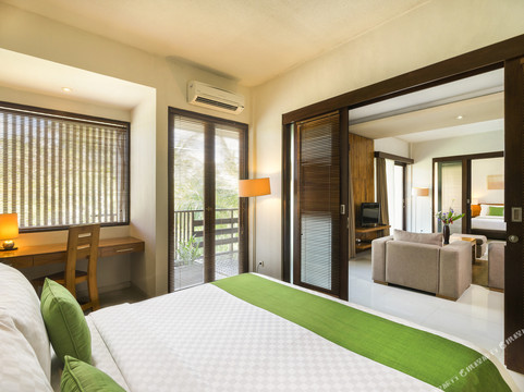 椰子套房酒店主图