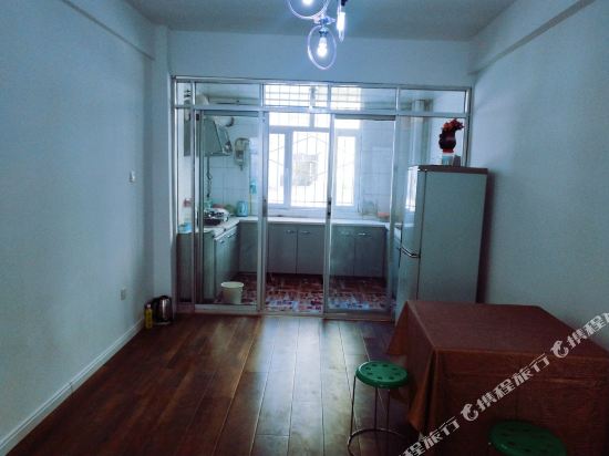 伊犁林中金果公寓(2号店)