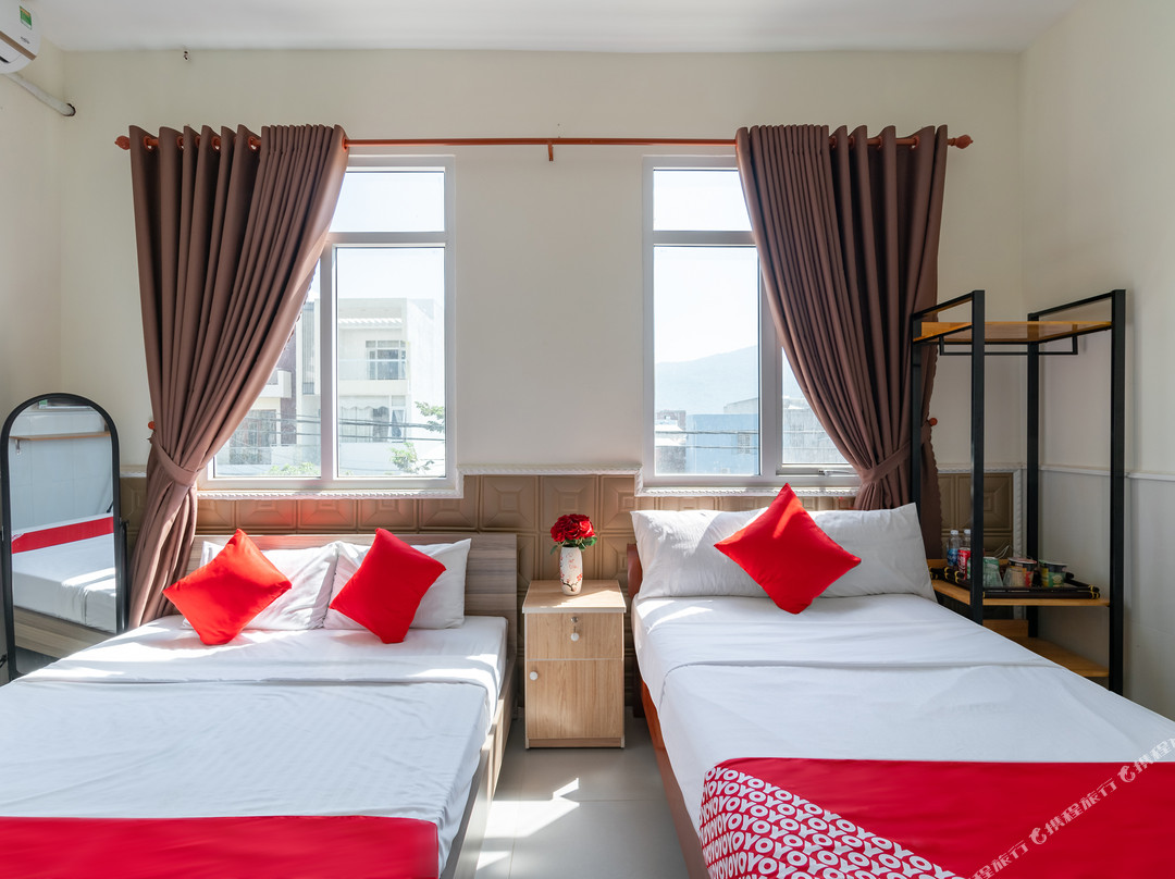 OYO 238 Luxury Motel