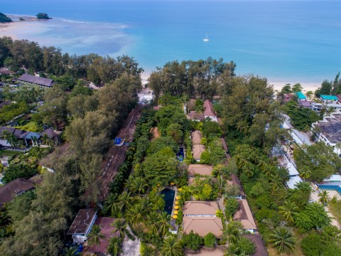 奈扬海滩度假村及水疗中心-官方