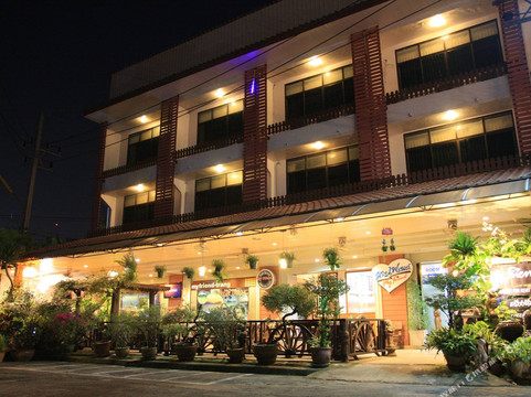 Bang Pao酒店住宿-我的朋友宾馆