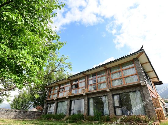 泸沽湖西途别院