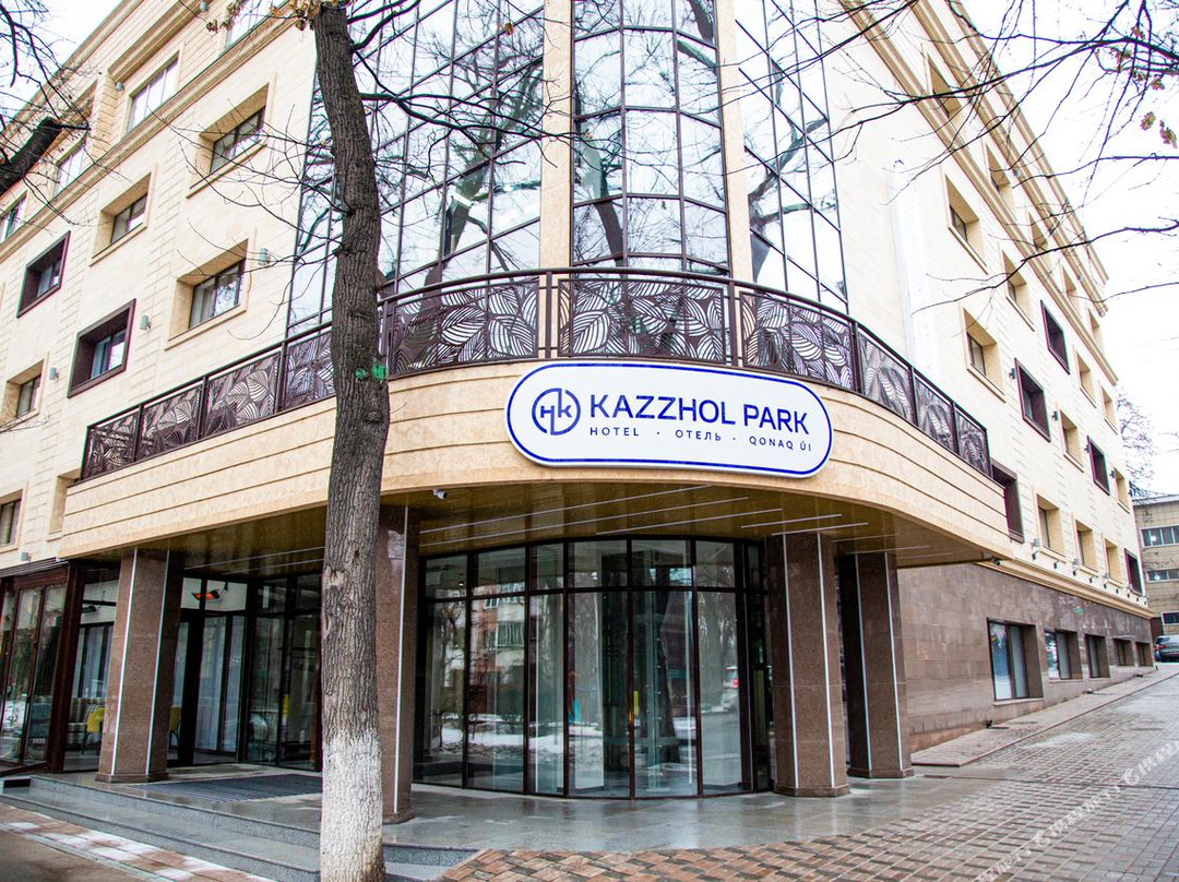 Kazzhol Park Hotel