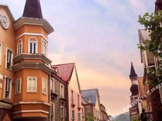 彭州浪漫满屋住宿