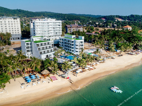 Sunset Beach Resort and Spa