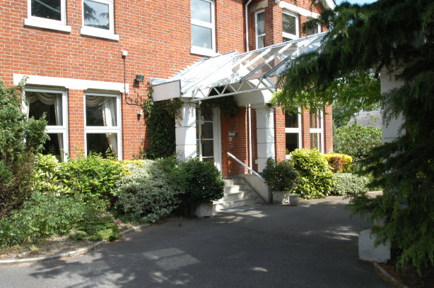 达克斯福德旅馆-官方