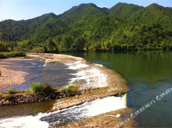 宁波寒隈积雪民居民宿