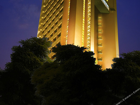 唐山市酒店住宿-新华大酒店