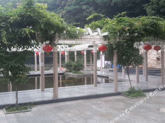 眉县红河谷大酒店