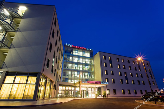 伯格纳大都会酒店