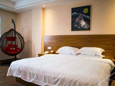 三月三主题酒店