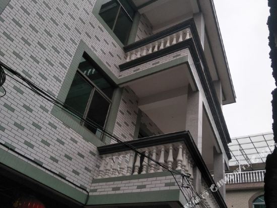 金华糖果乐公寓