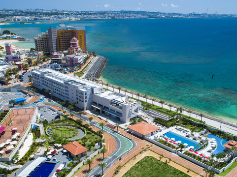 冲绳县酒店住宿-DoubleTree by Hilton Okinawa Chatan Resort