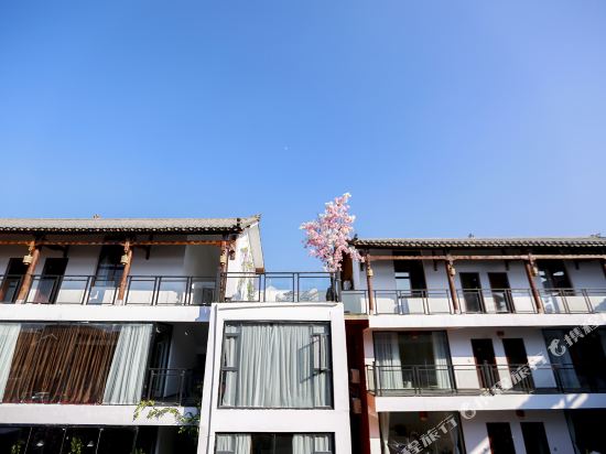 普者黑嘉仕顿酒店