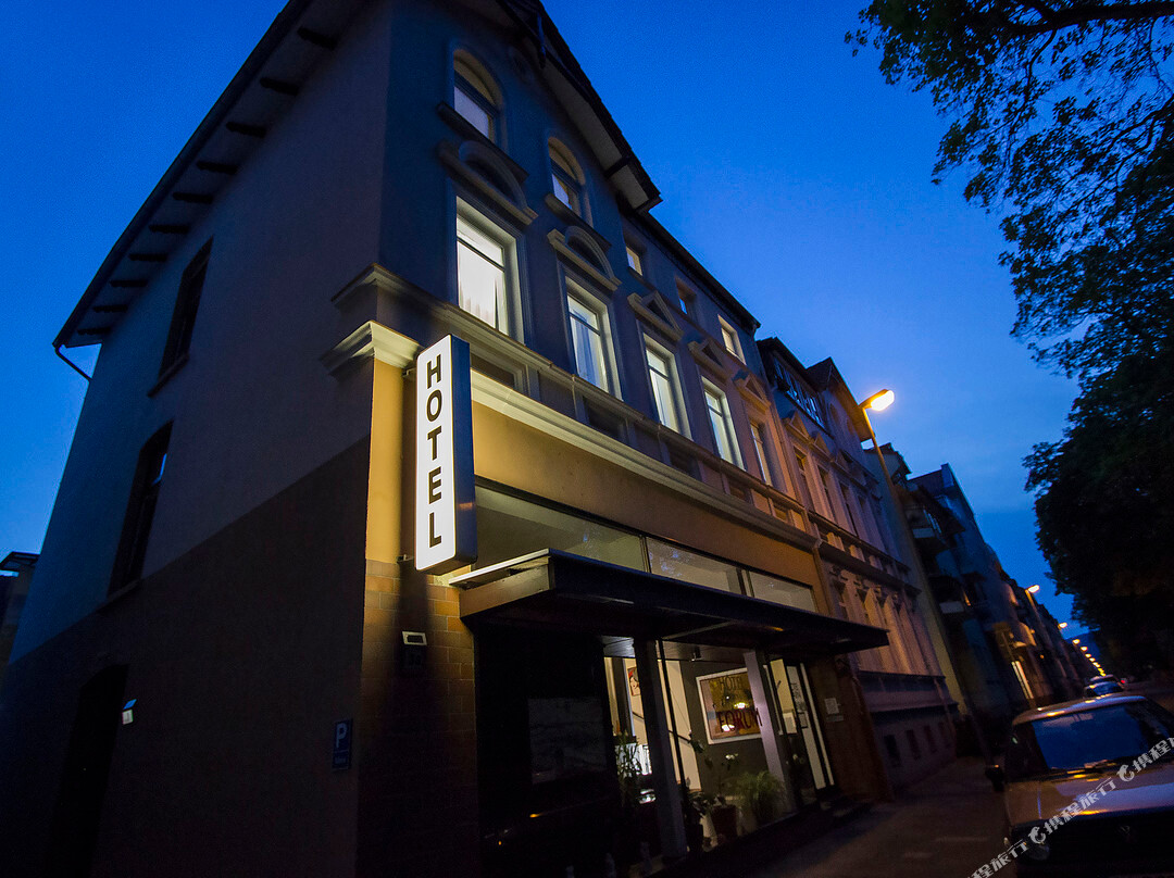 Emmerthal酒店住宿-Hotel Garni Forum