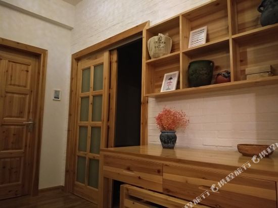 贺州爱莲晨星公寓