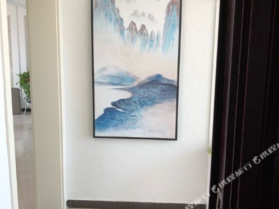 廊坊红色高跟鞋公寓