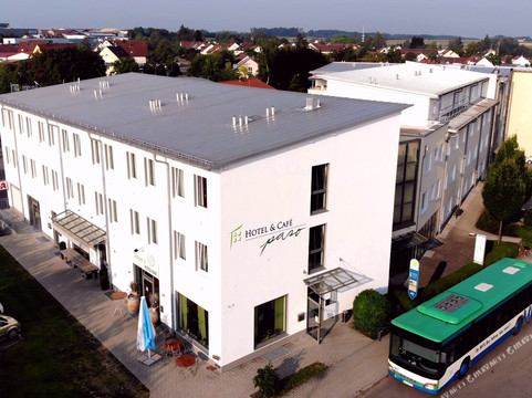 Hotel & Cafe Paso主图