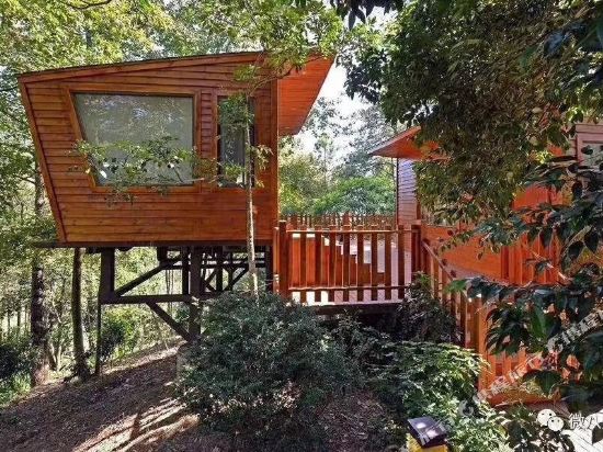 贺州森吧客庄园树屋酒店