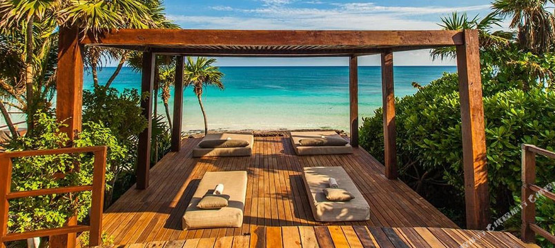 Mezzanine by La Zebra