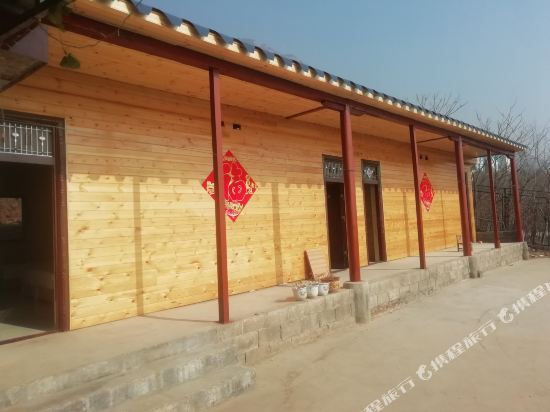 辉县宝乐园客栈