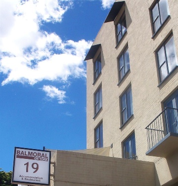 巴尔莫勒尔昂约克酒店-官方