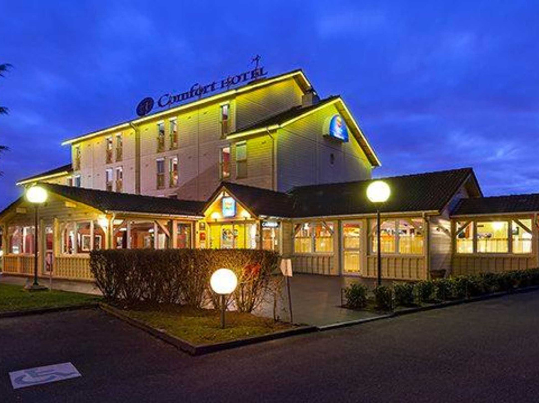 古桑维尔戴高乐机场天空酒店 - 前凯富酒店