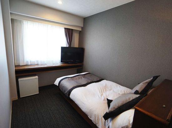 Hotel AreaOne Kochi Room Type - Semi Double Room