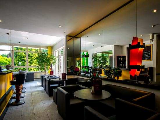 Hotel An Der Therme Haus 1 Bad Sulza Get Flat Inr 1352 Off