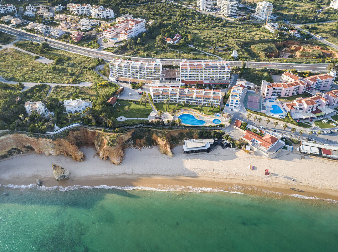 普赖尔洛查酒店住宿-Jardim do Vau