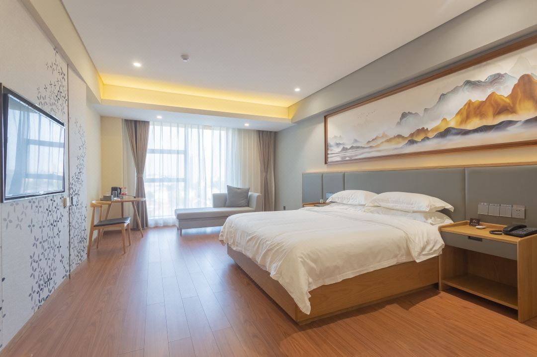 Lucky Star Hotel
