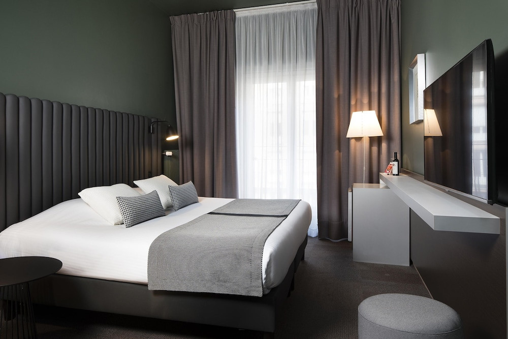 迪亚拉道菲娜酒店