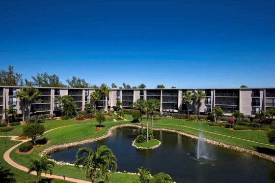 萨尼贝尔岛酒店住宿-日晷海滩度假温泉酒店