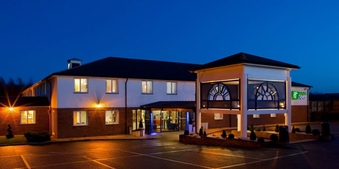 Holiday Inn Express Canterbury