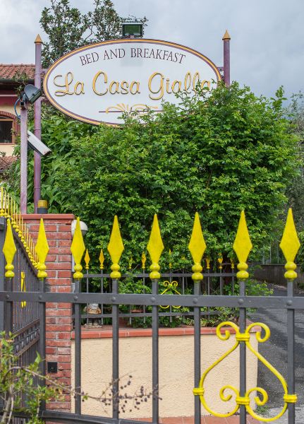 La Casa Gialla-官方