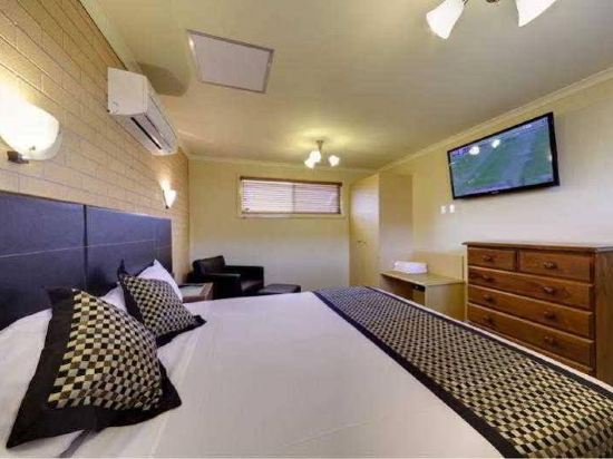 Comfort Inn Suites Georgian Albury Hotel Price Address Reviews