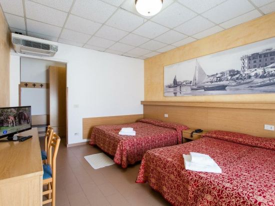 Hotel Al Mare Room Type - Quadruple Room