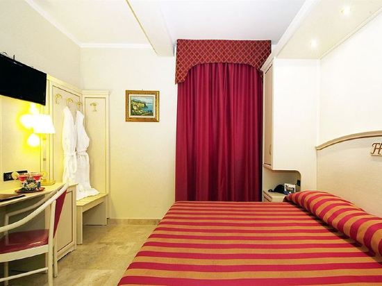 Fashion Hotel Room Type - Superior Double or Twin Room Fashion Hotel Room Type - Superior Double or Twin Room