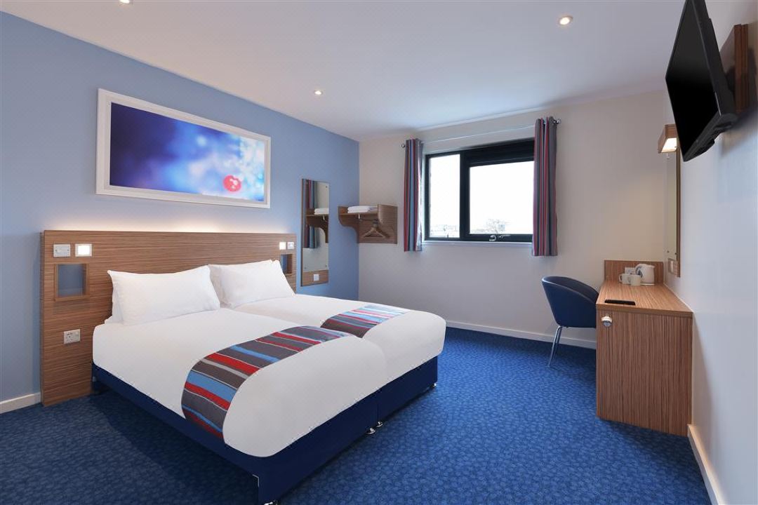 Travelodge Blackburn M65