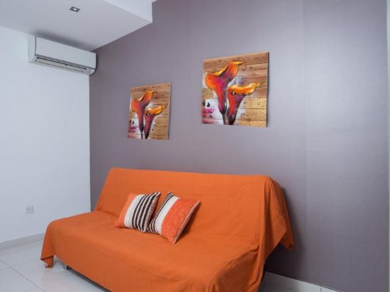 InStyle Aparthotel Room Type - Orange One-Bedroom Apartment