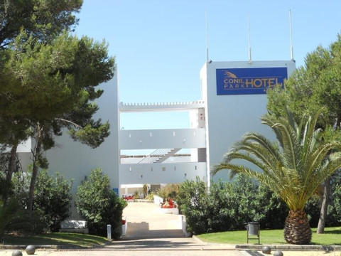 户撒科尔尼公园酒店