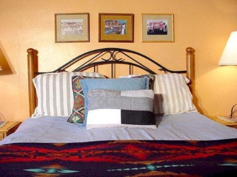 Inn on the Rio-官方